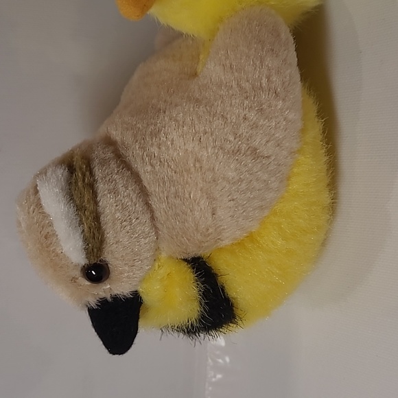 Vintage K&M international plush puppet Meadowlark and Goldfinch bird stuffe… - Picture 3 of 8